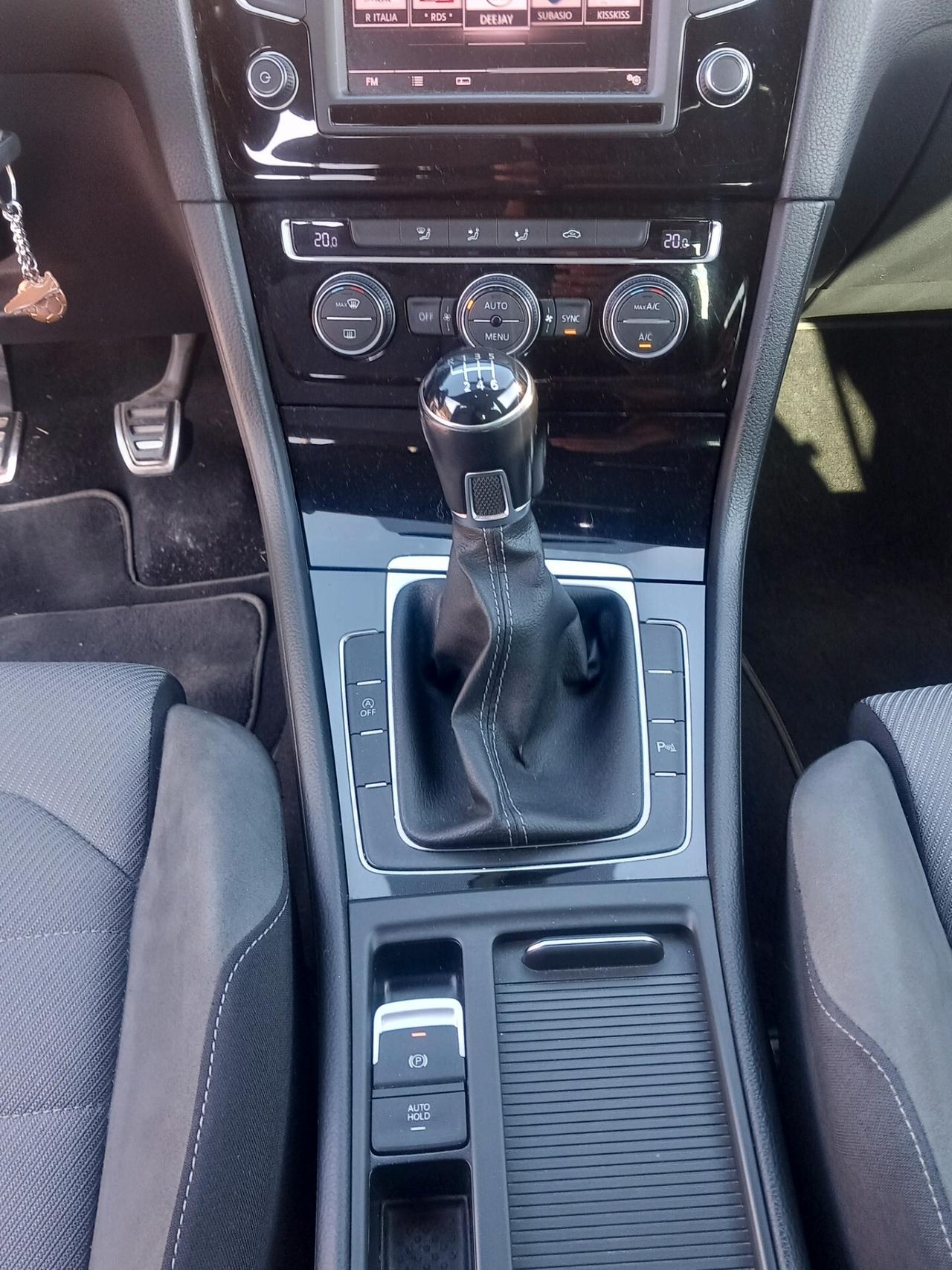 Volkswagen Golf 2.0 TDI 5p. Highline BlueMotion Technology