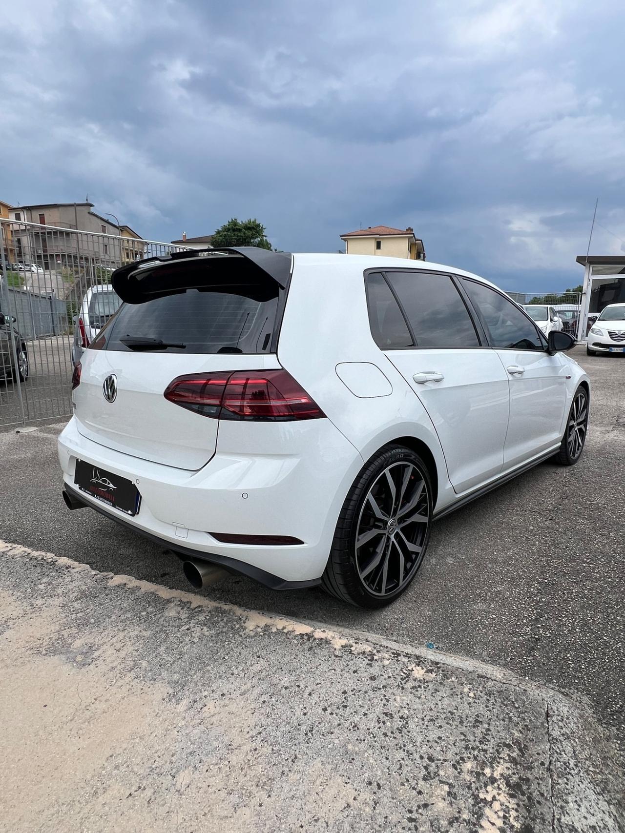 Volkswagen Golf GTI Performance 2.0 245 CV TSI DSG 5p. BMT