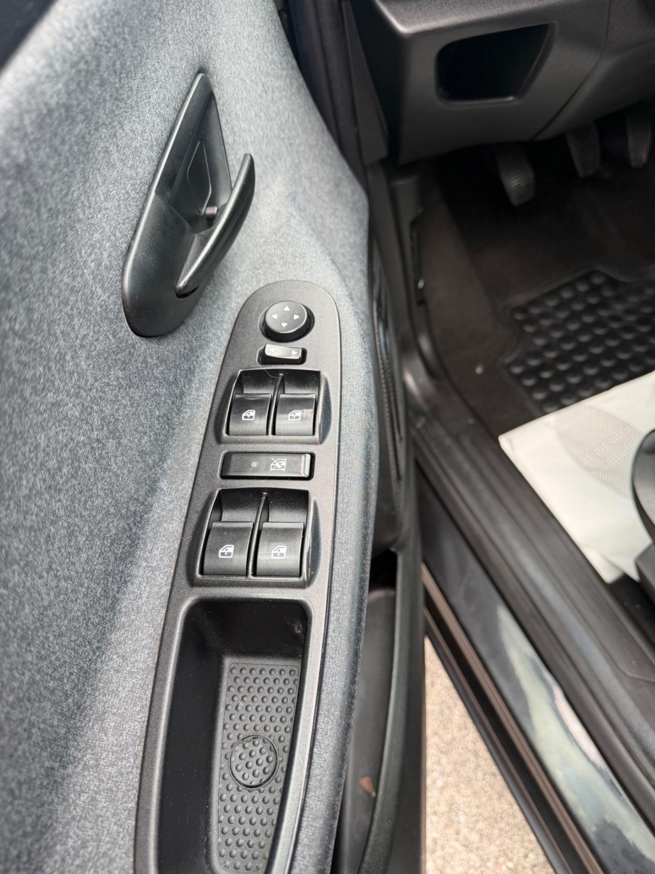 Lancia Ypsilon 1.2 69 CV 5 porte S&S Elefantino Blu