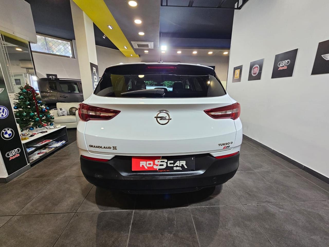 Opel Grandland X 1.6 diesel 120CV