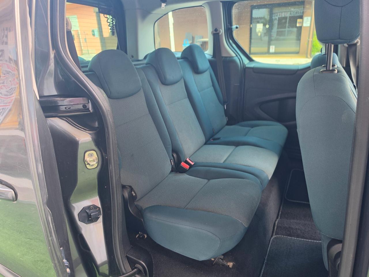 Citroen Berlingo 1.6 hdi 100cv 5 POSTI
