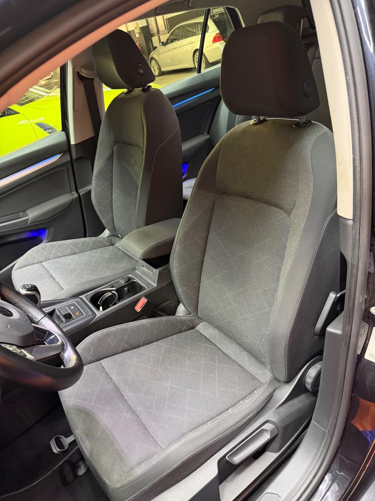 Volkswagen Golf 2.0 TDI 115 CV SCR Life