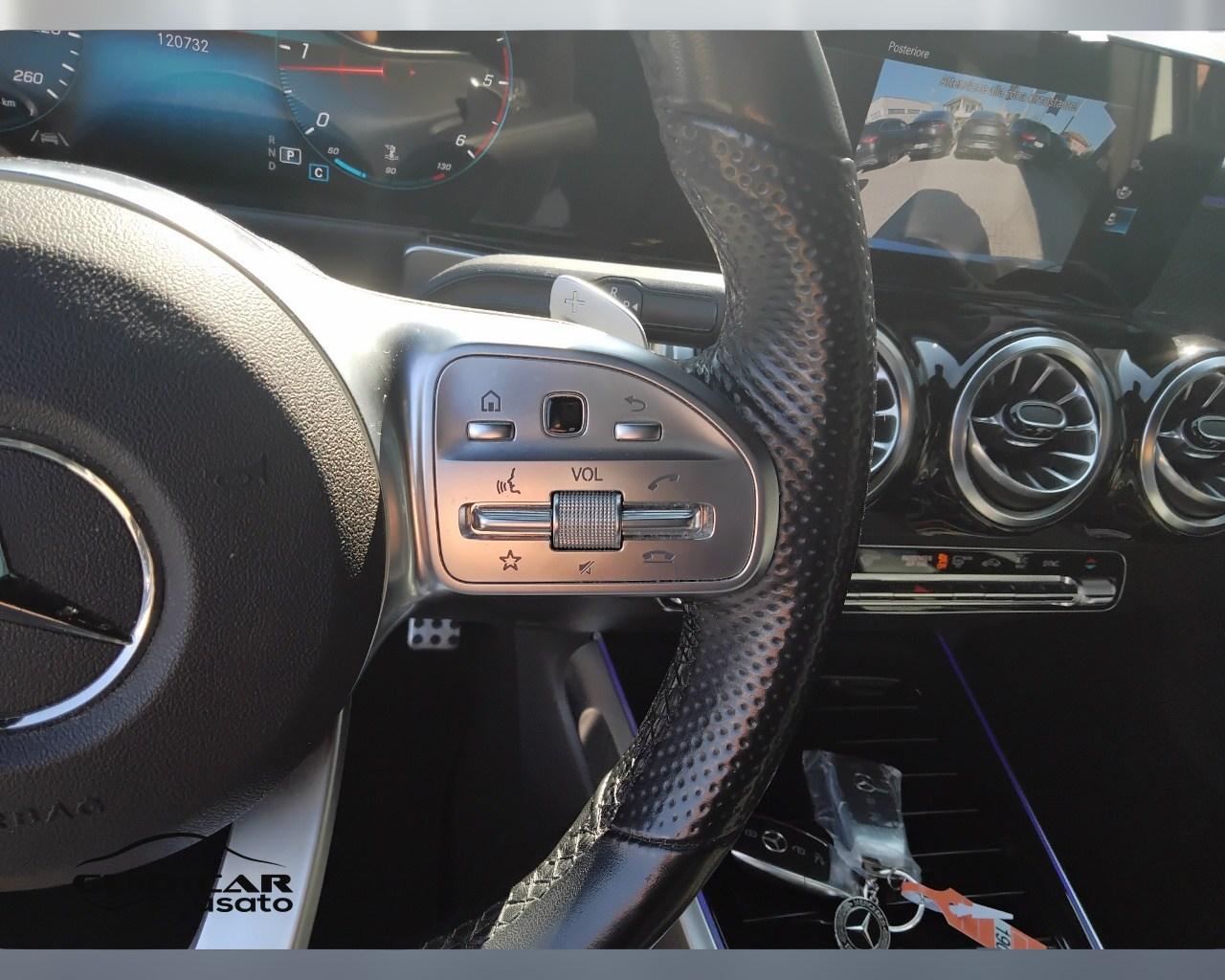 Mercedes-Benz GLB - X247 2019 - GLB 200 d Premium auto