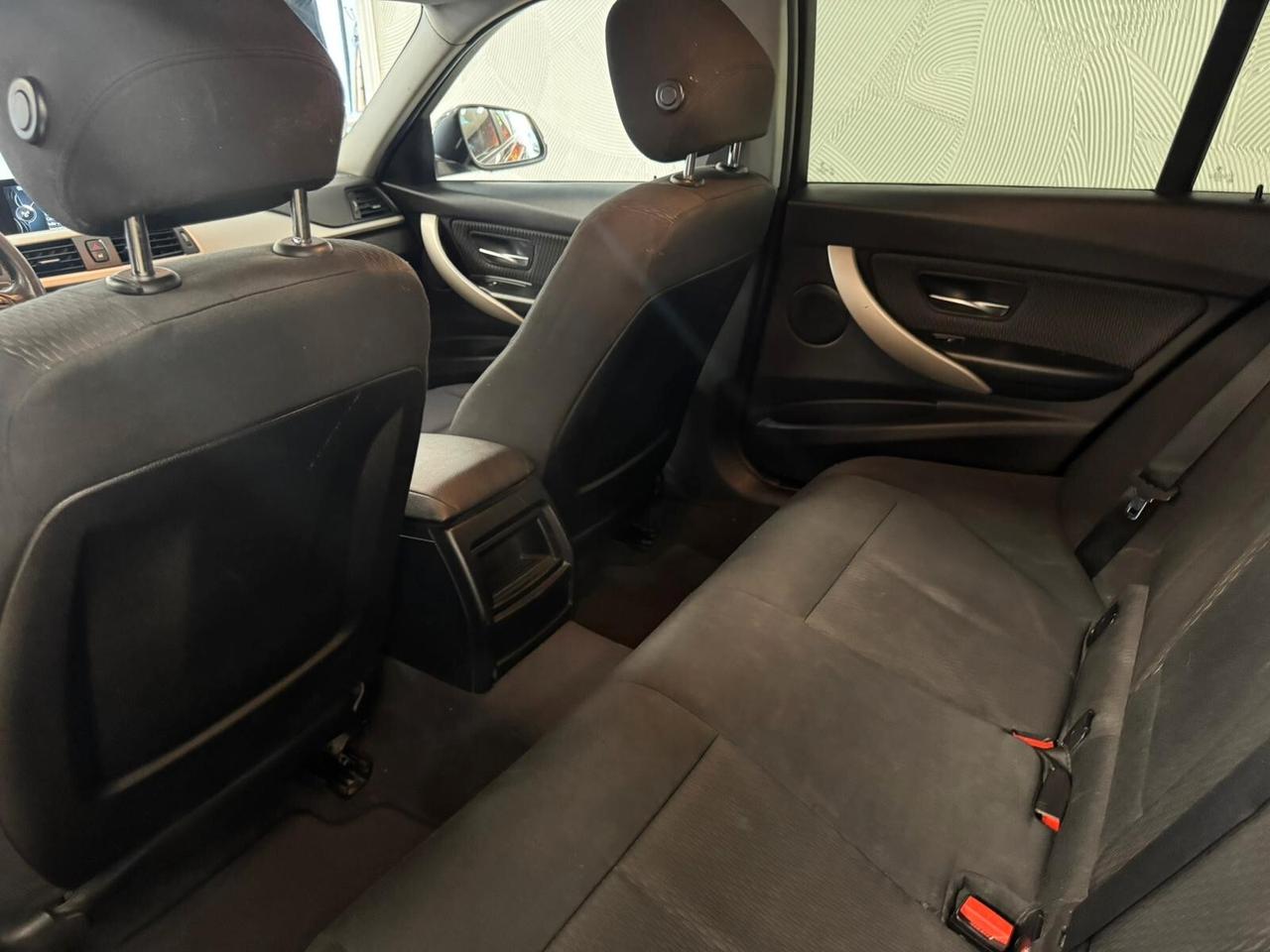 Bmw 320 320d xDrive Touring Sport