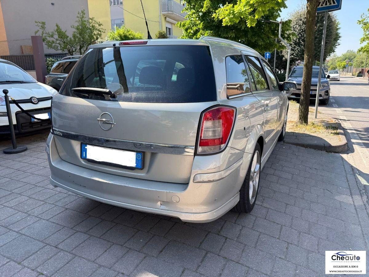 OPEL - Astra - 1.6 16V GPL-TECH SW Edition