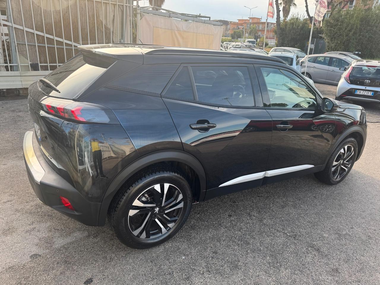 Peugeot 2008 1.5 BlueHDi EAT8 GT Pack