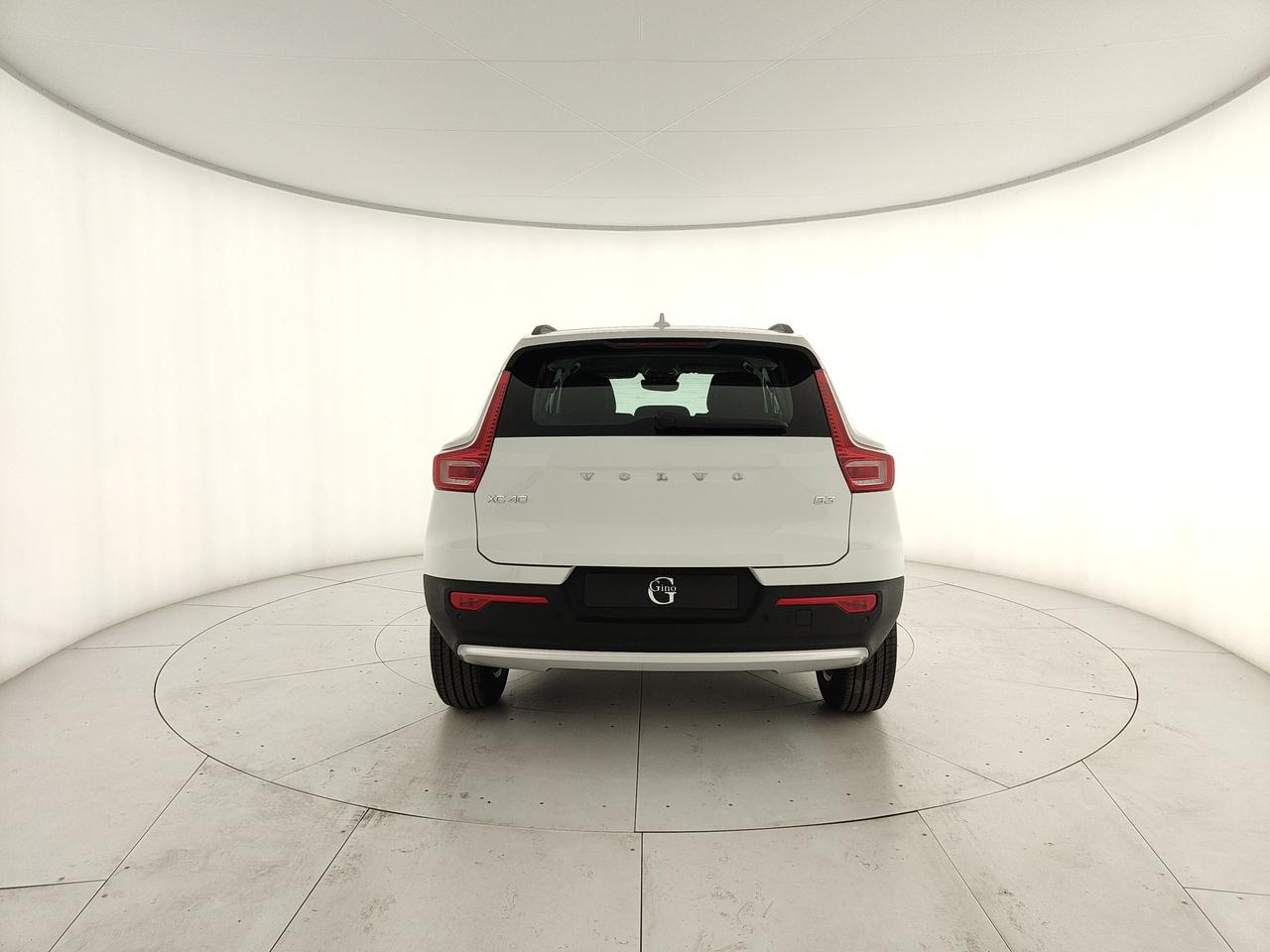 VOLVO XC40 2.0 b3 Essential auto