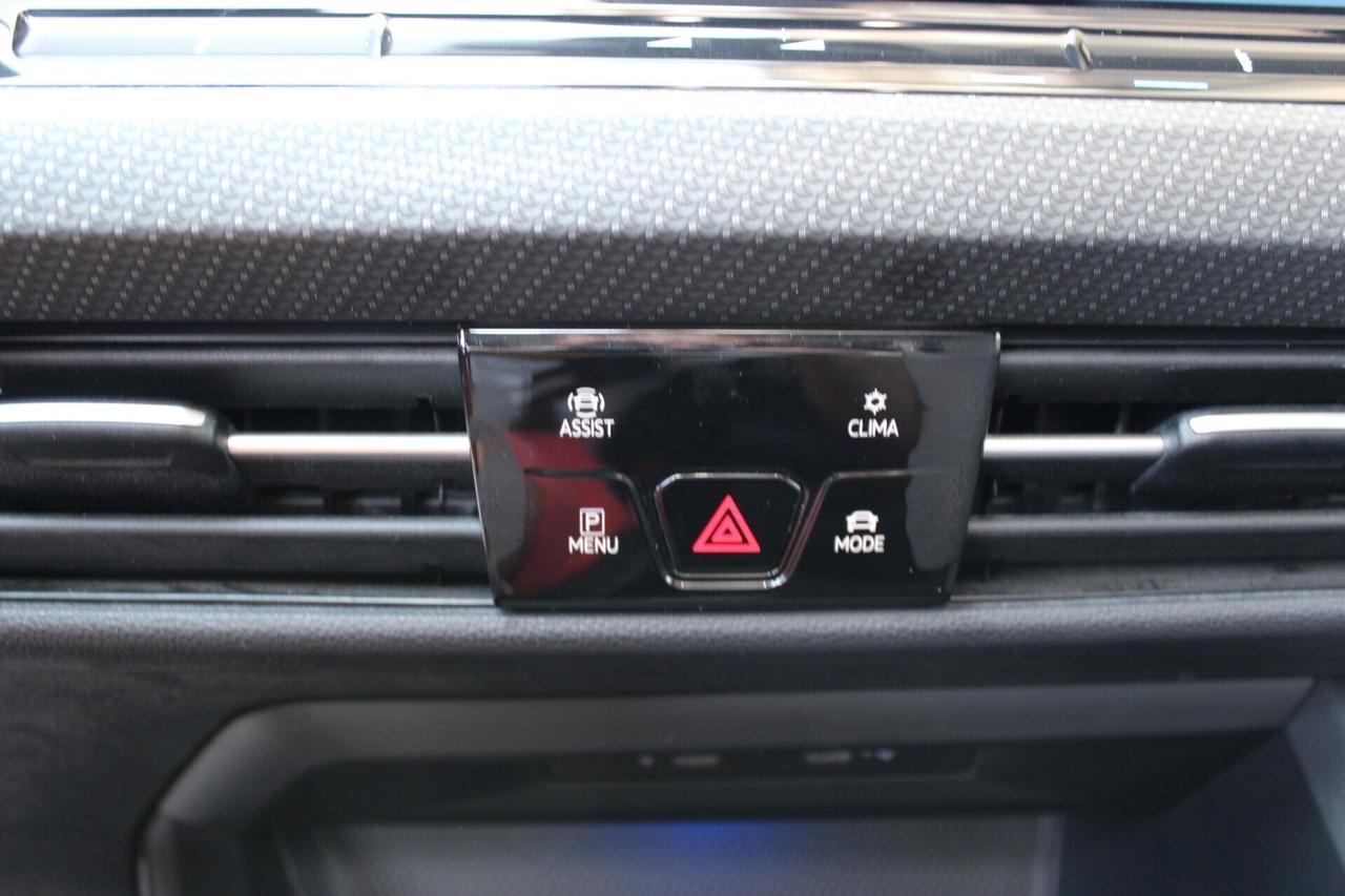 Volkswagen Golf 8 R LINE 2.0 TDI