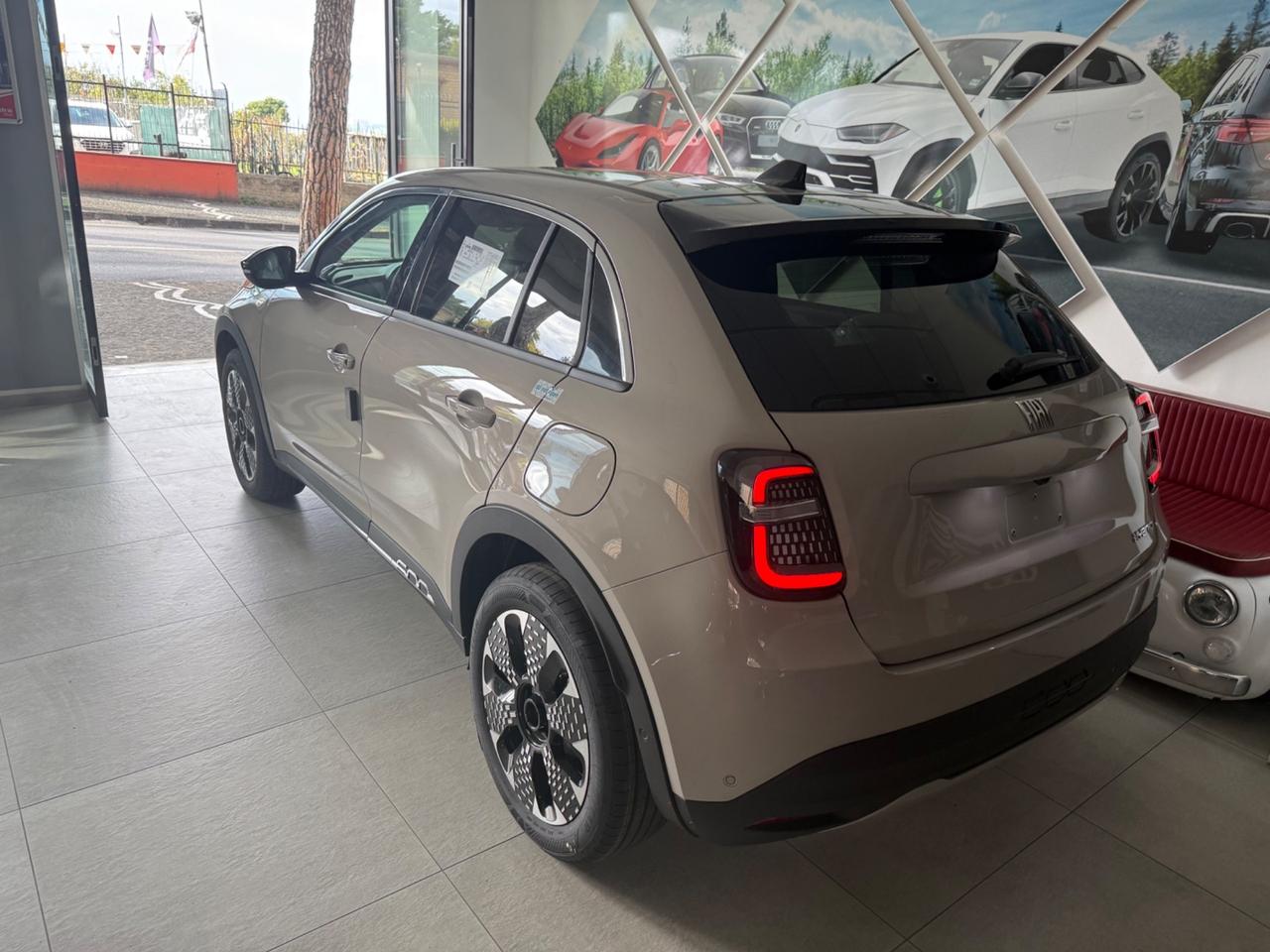 Fiat 600 Hybrid 145 CV DCT MHEV La Prima