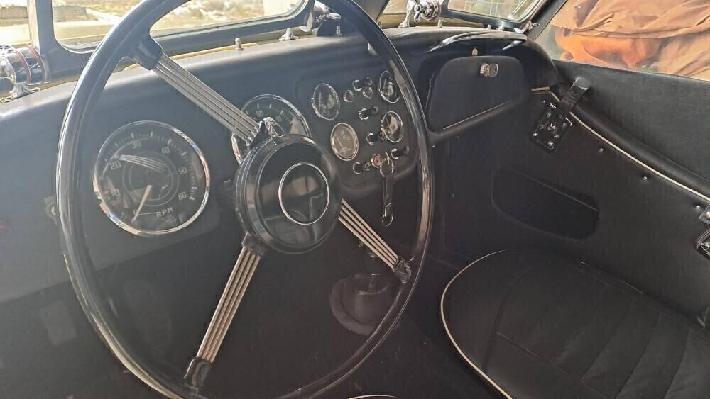 Triumph TR3 Weber Carburators RESTORED LHD