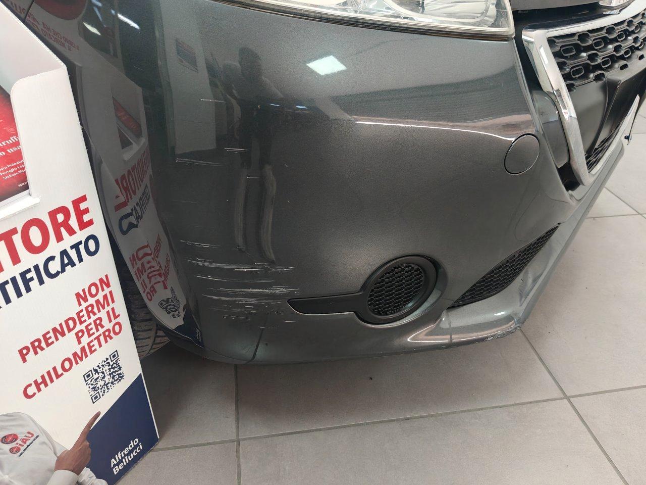 Peugeot 208 5 Porte 208 5p 1.0 puretech (vti) 12v Active LEGGI