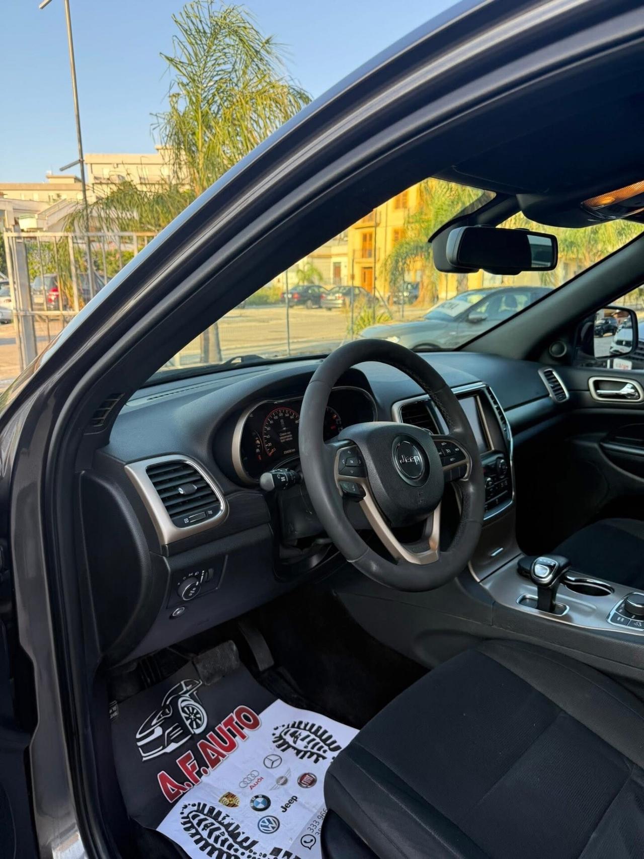 Jeep Grand Cherokee 3.0 V6 CRD Multijet II Laredo