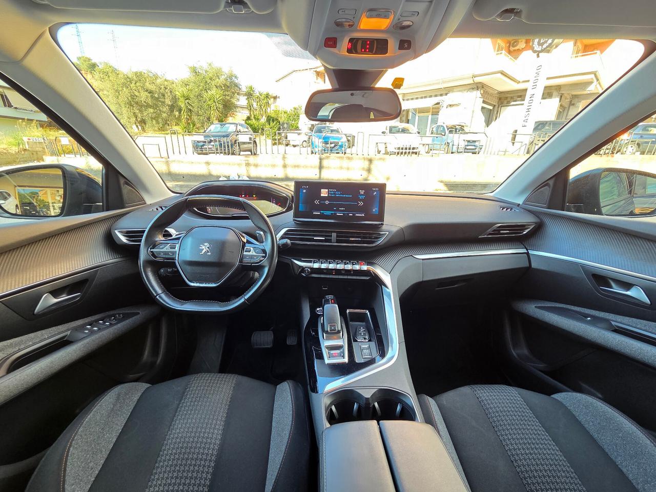 Peugeot 3008 1.5 BlueHDi 130 S&S EAT8 Allure Pack