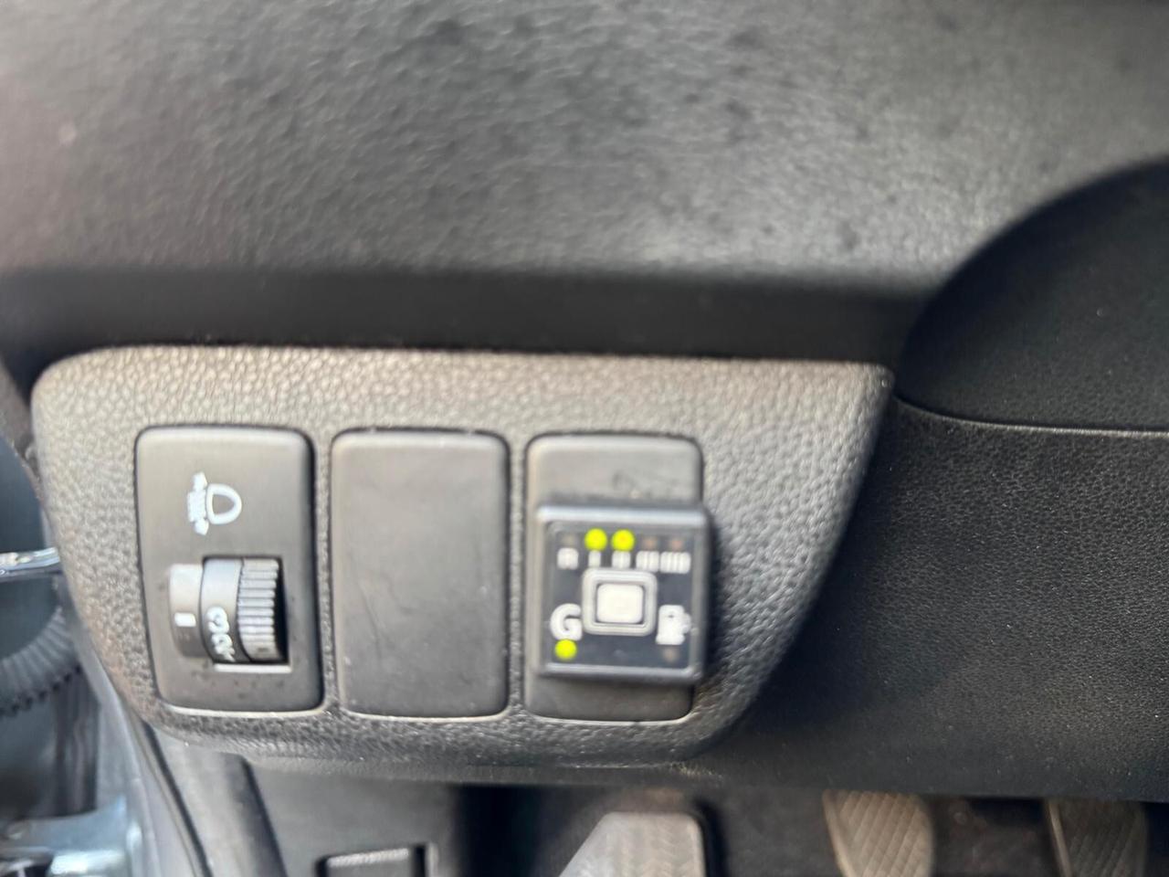 Honda Jazz 2010 1.2 BENZ/METANO OK NEOPAT