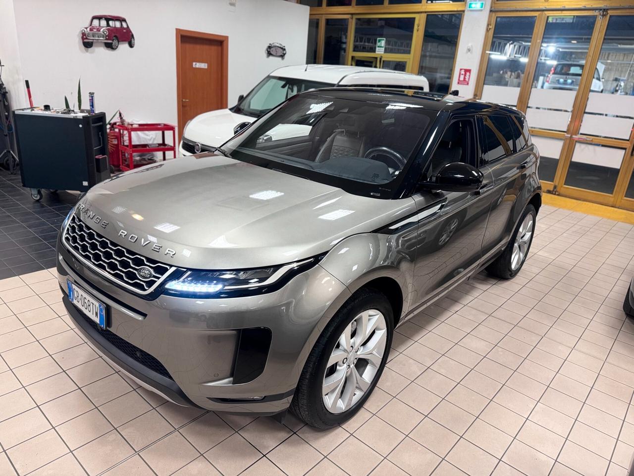 Land Rover Range Evoque 2.0D I4-L.Flw 150 CV R-Dynamic S
