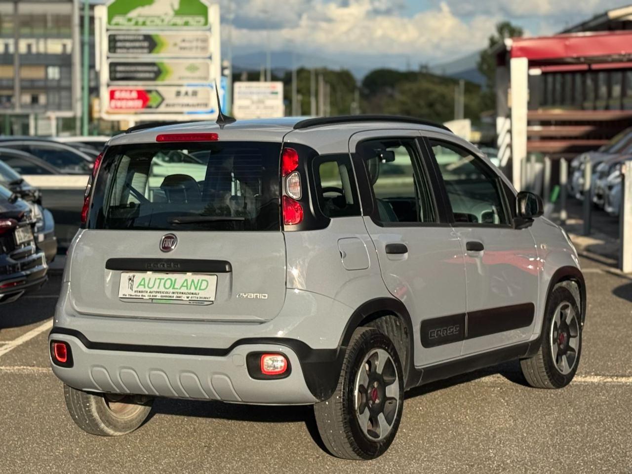 FIAT Panda Cross 1.0 FireFly S&S Hybrid UniPro UConnect 7 Pollici