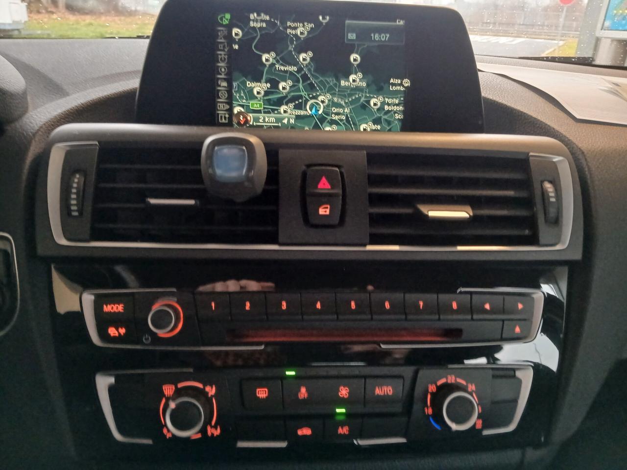 Bmw 118 118d 5p. Urban*AUTOMOATICA