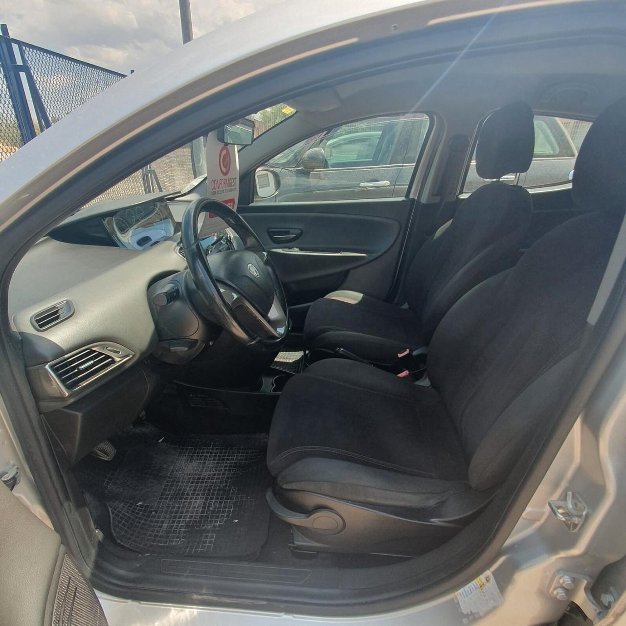 Lancia Ypsilon 1.3 MJT 16V 95 CV 5 porte S&S Platinum