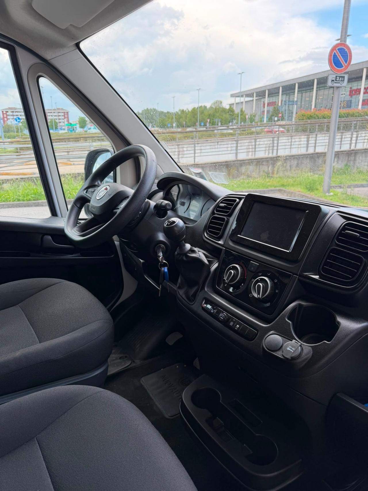 Fiat Ducato 35 2.2 Mjt 160CV AT9 PM-TM Furgone Vetrato