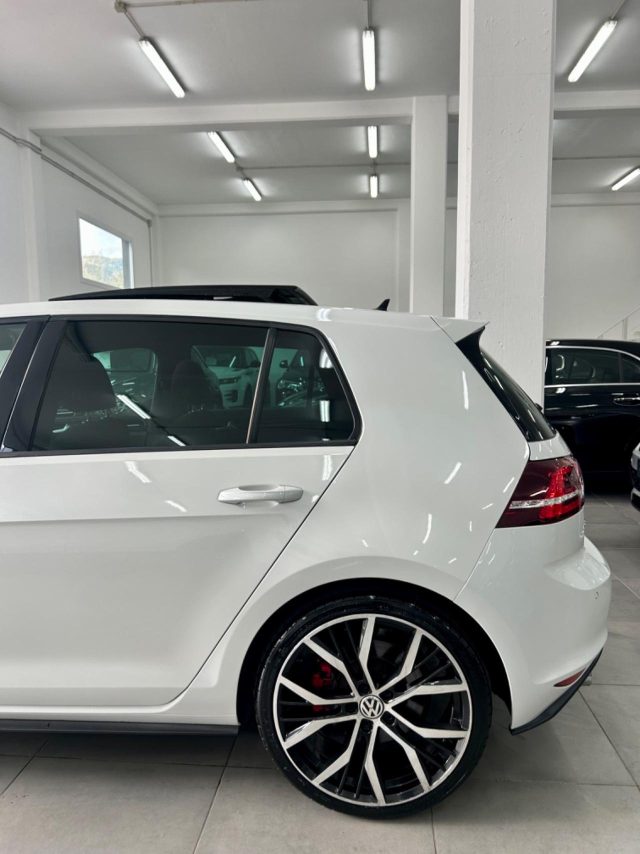 VW Golf 7 GTI 2.0 DSG tetto apribile FINANZIABILE