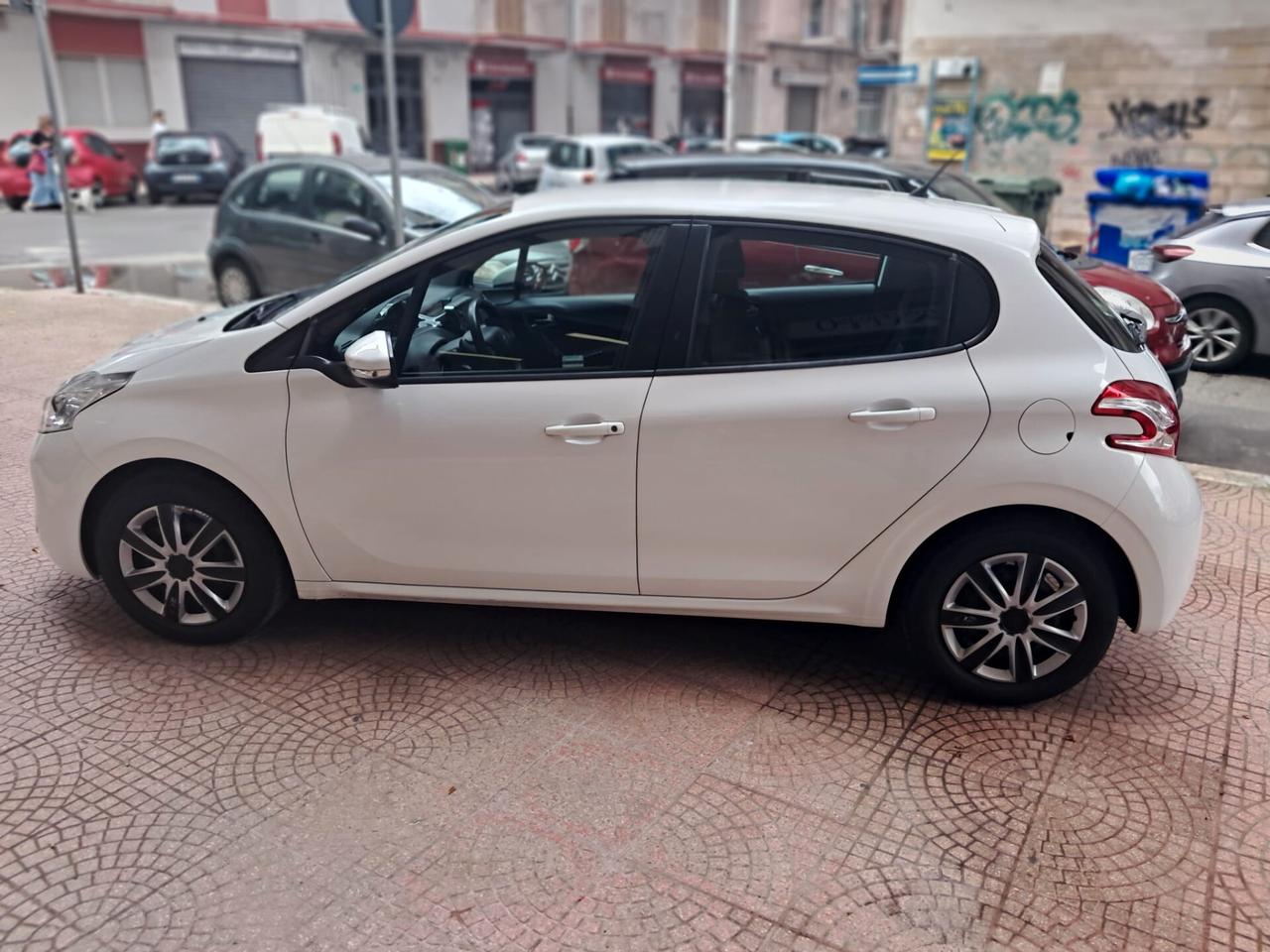 PEUGEOT 208 1.4 Diesel -NEOPATENTATI-Unipro-Euro6700