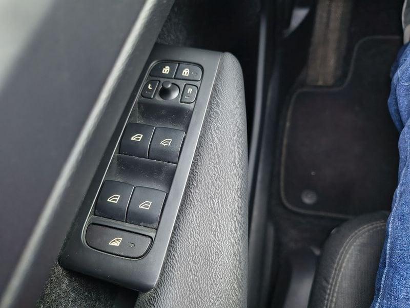 Volvo XC40 2.0 D3 Geartronic Business 150 CV