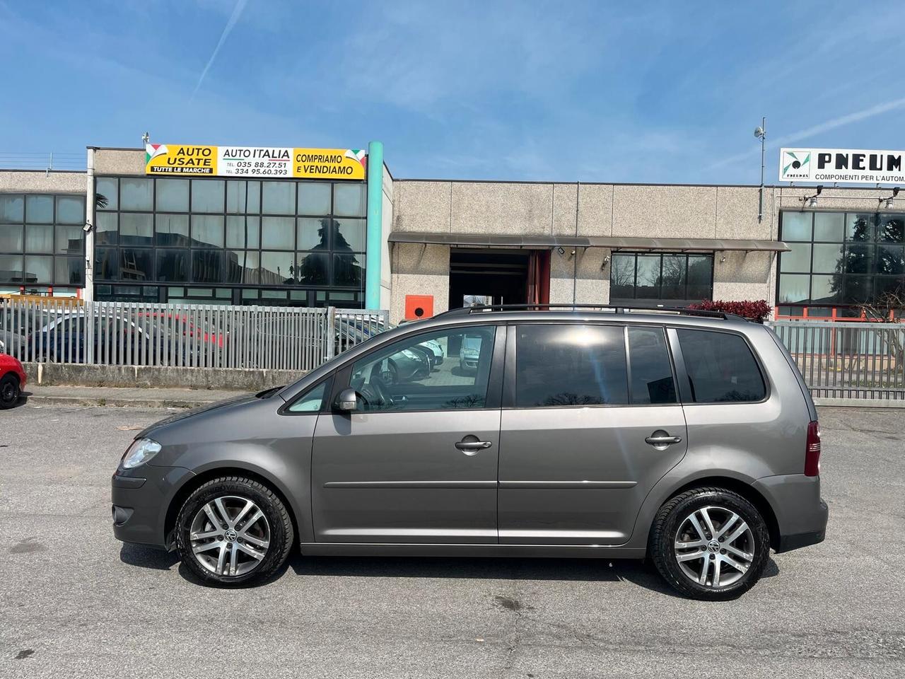 Volkswagen Touran 1.6 Trendline Bifuel G
