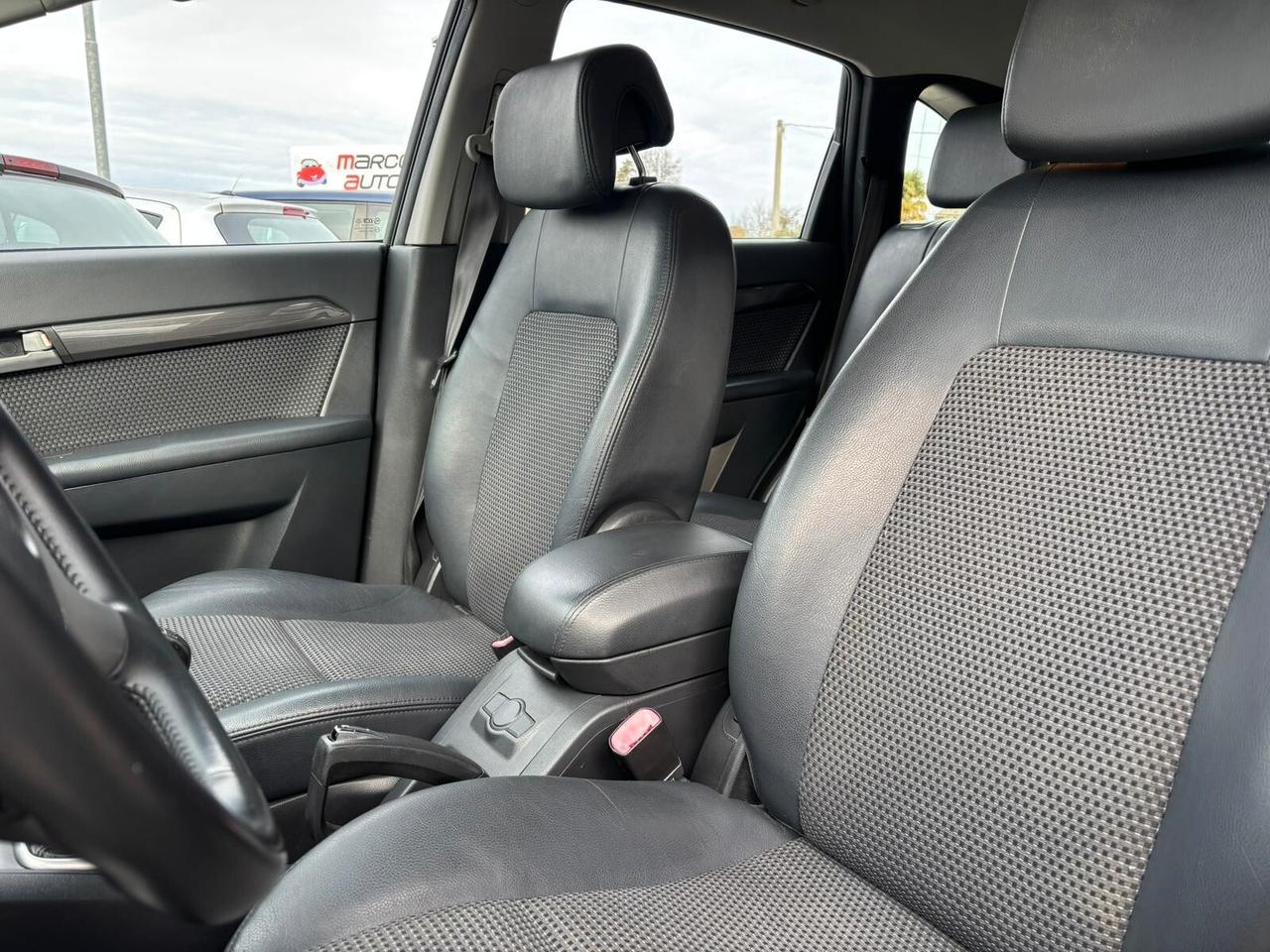 Chevrolet Captiva 2.4 GPL 4x4 7 Posti Neopatentati