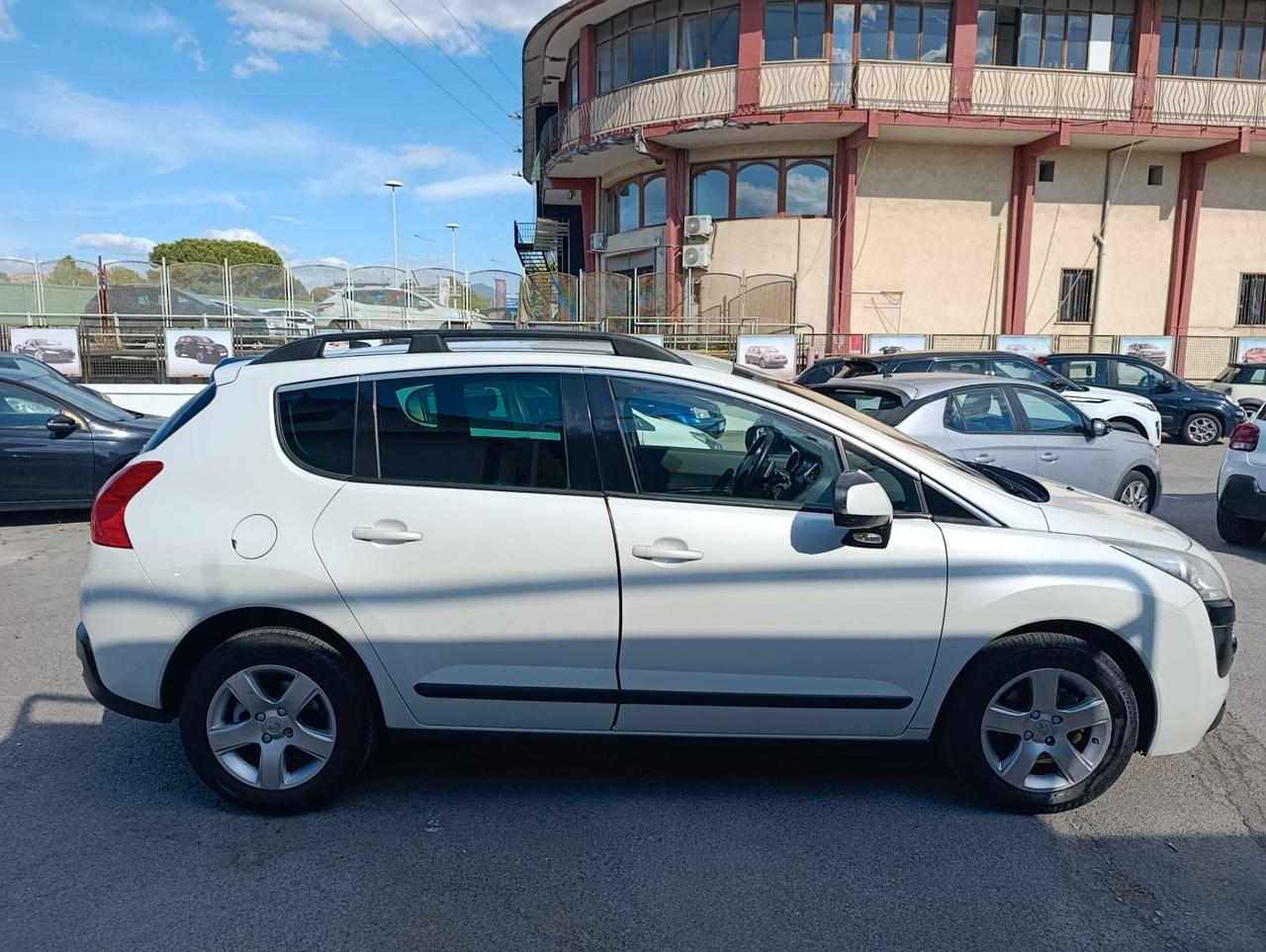 Peugeot 3008 1.6 e-HDi 112CV cambio robotizzato S.&S. Business