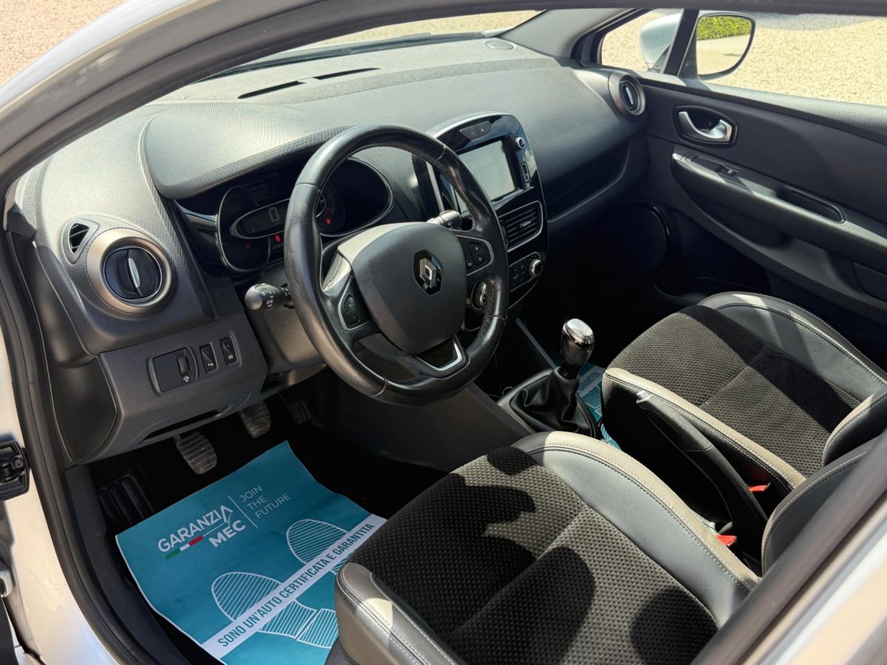 Renault Clio dCi 8V 75 CV Start&Stop 5 porte Energy Intens