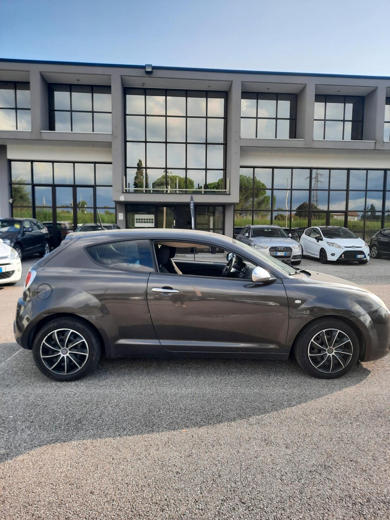 Alfa Romeo MiTo 1.3 JTDm 85 CV S&S Distinctive