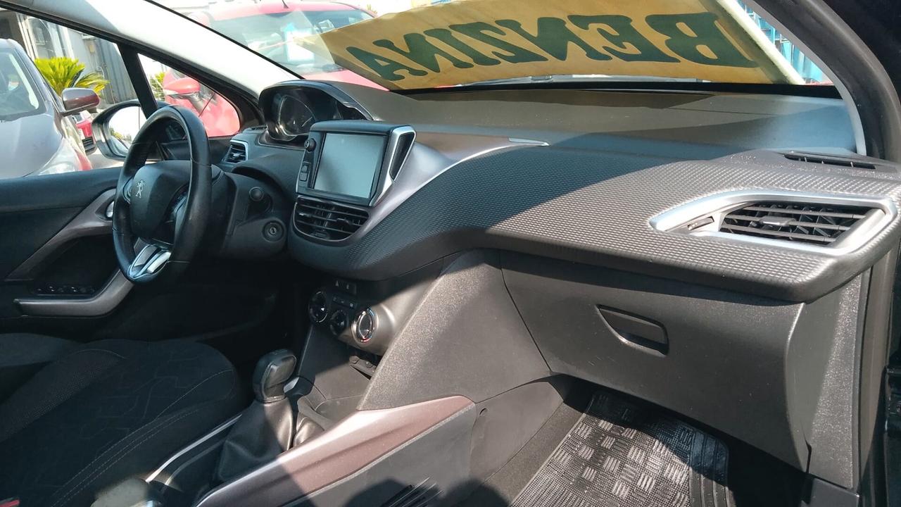 Peugeot 2008 1.2 BENZINA
