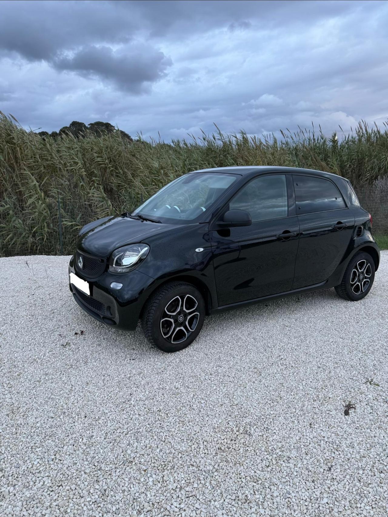 Smart ForFour 70 1.0 Passion