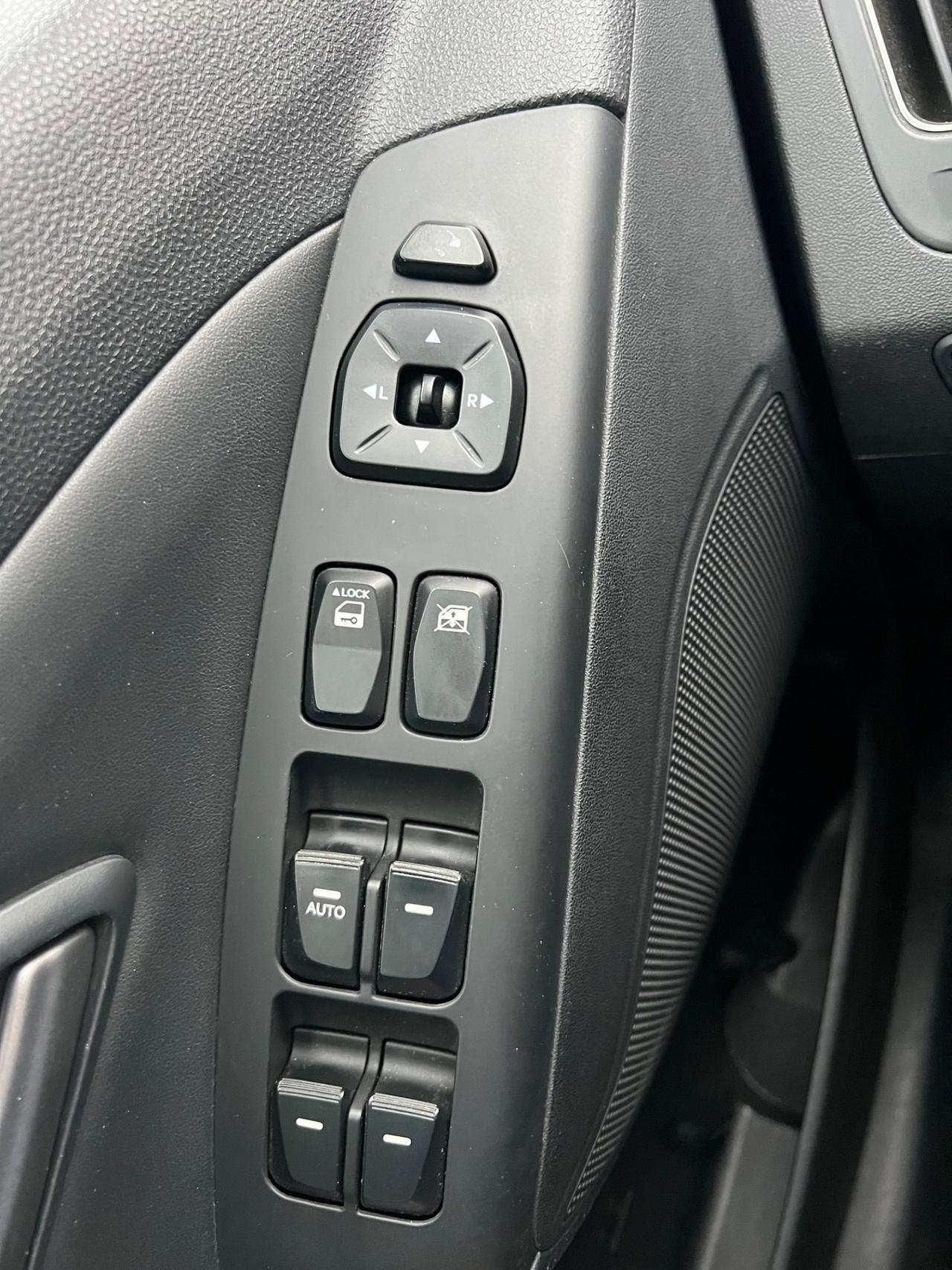 Hyundai iX35 1.7 CRDi 2WD Xpossible