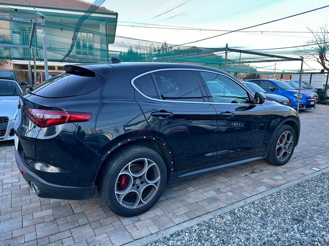 Motore Rotto Alfa Romeo Stelvio 2.2 Turbodiesel 210 CV AT8 Q4 Executive