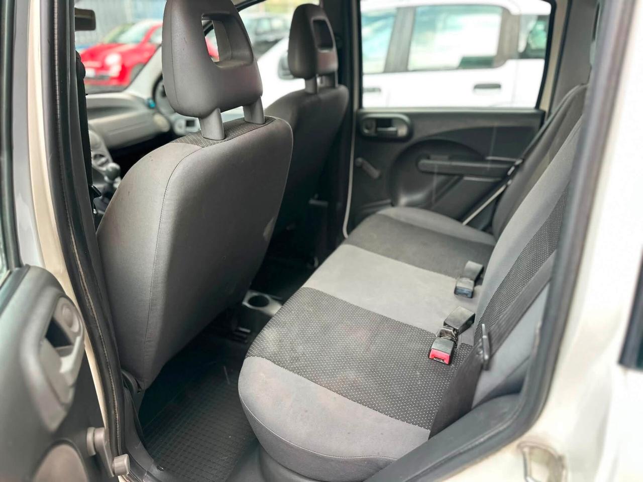 Fiat Panda 1.1 Active neopatentati KM CERT