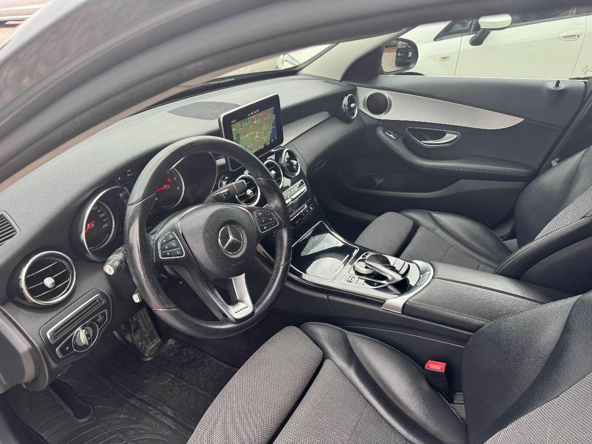 MERCEDES - Classe C Station Wagon - C 220 d S.W. 4Matic Automatic Premium
