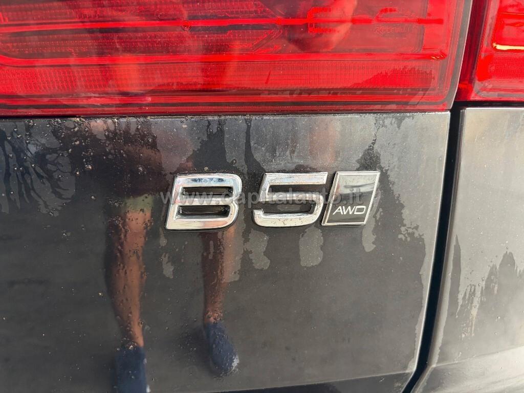 Volvo XC60 20 B5 Hybrid AWD Geartronic NETTO 9400