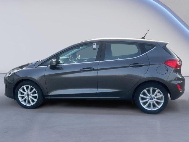 FORD Fiesta 1.1 BENZ 85 CV 5 porte Titanium OK NEOPATENTATI