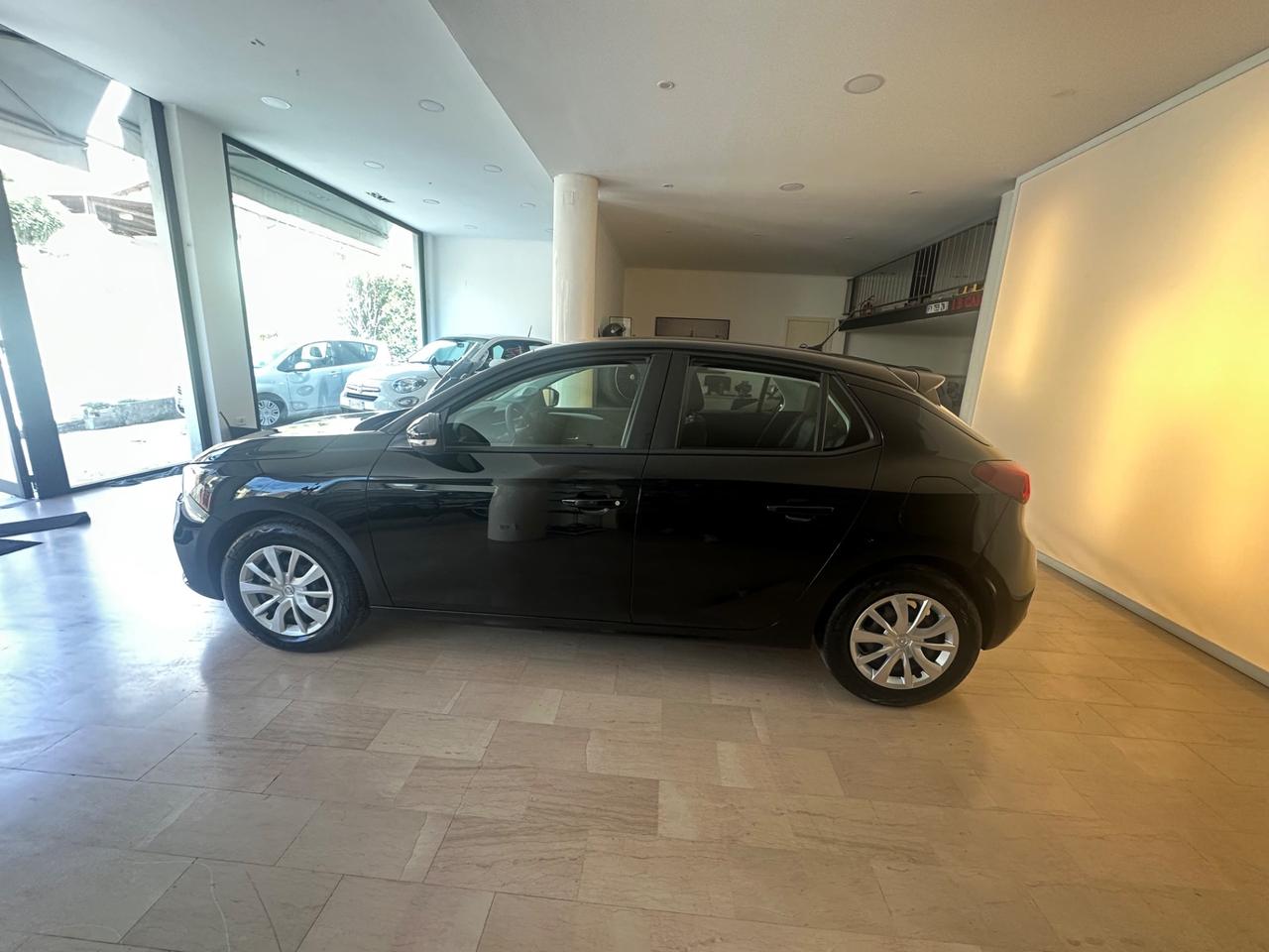 Opel Corsa 1.2 Edition solo 30 mila km dicembre 2020