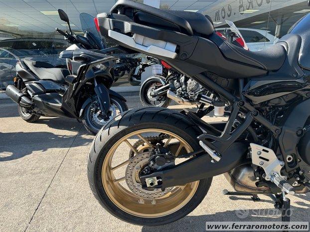 Yamaha Tracer 9 - 2024 pronta consegna