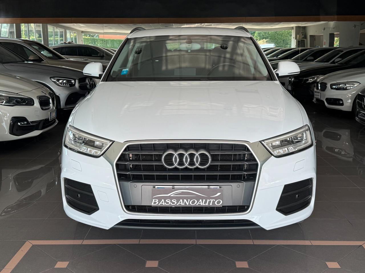 Audi Q3 2.0 tdi Business 150cv GANCIO TRAINO !