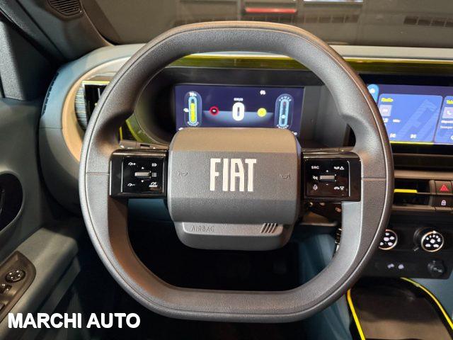 FIAT Grande Panda 44kWh Red