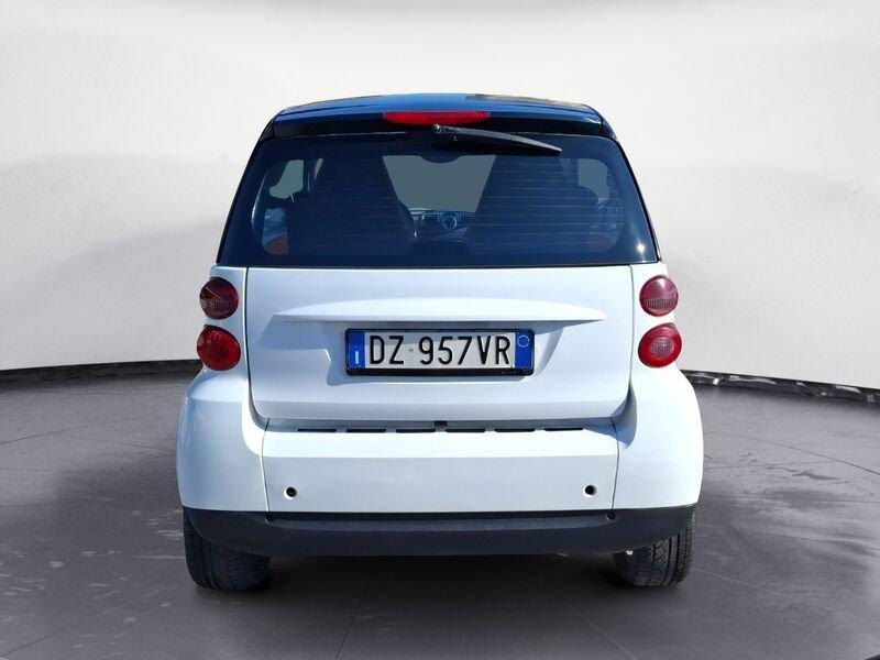 smart fortwo fortwo 1000 52 kW MHD coupé passion