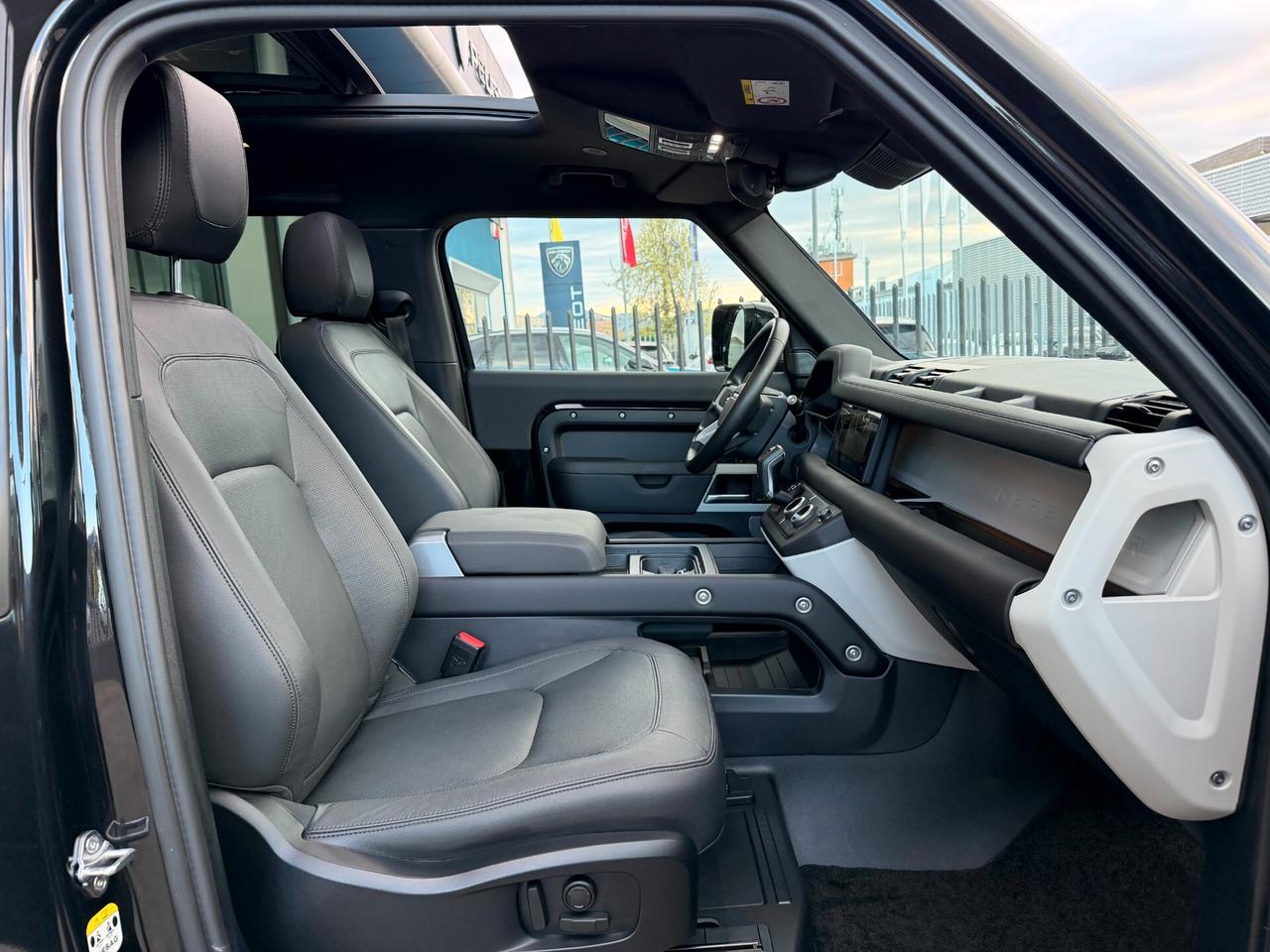 Land Rover Defender 90 3.0D I6 200 CV AWD SE TETTO APRIBILE