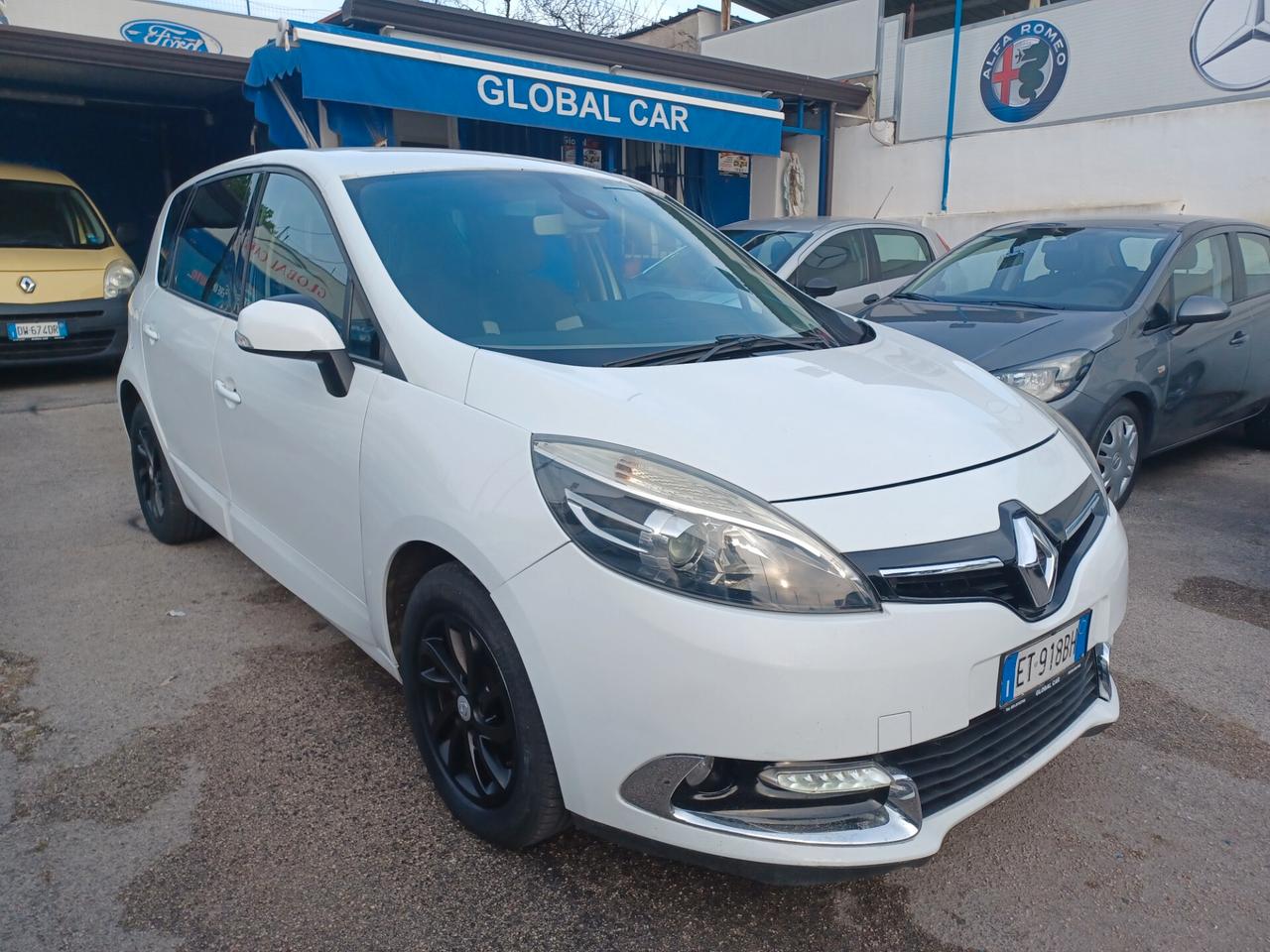 Renault Scénic XMod 1.5 dCi AUTOMATICA