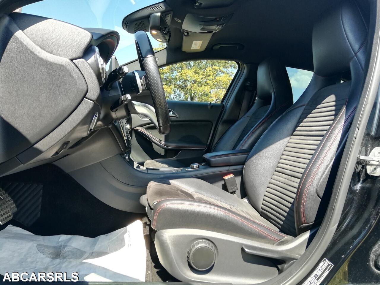 MERCEDES - Classe GLA - GLA 200 d Automatic Premiu