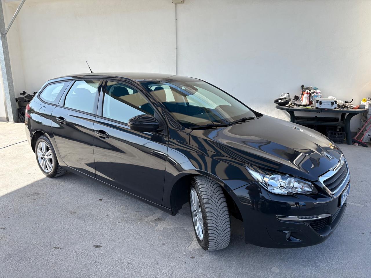 Peugeot 308 BlueHDi 120 S&S EAT6 Business