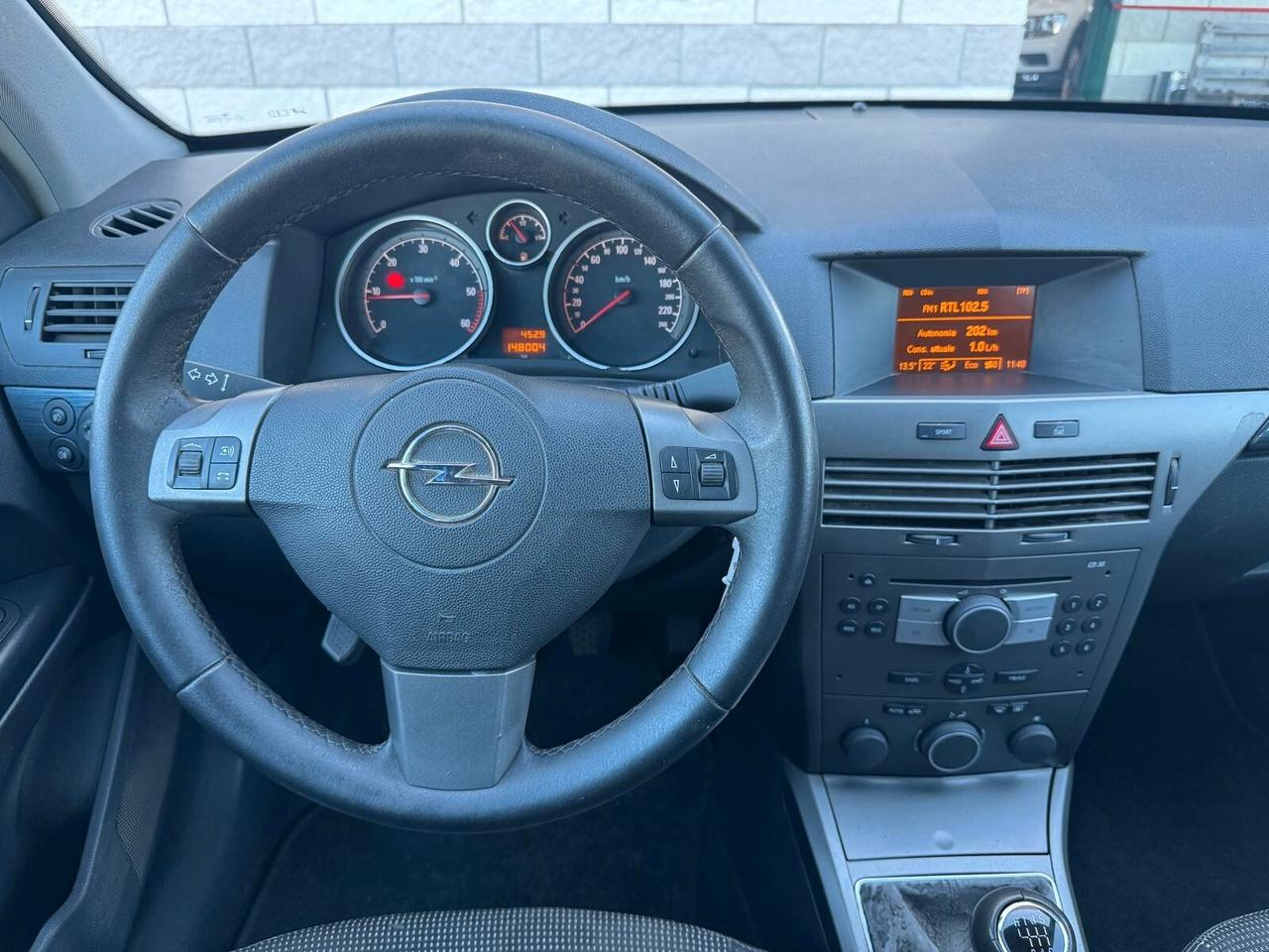 Opel Astra 1.9 CDTI 120CV Cosmo