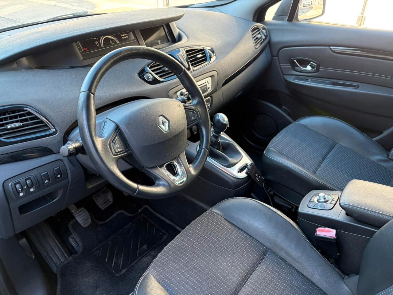 Renault Scenic Scénic XMod 1.5 dCi 110CV Wave*EURO5